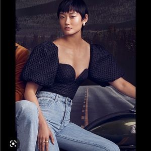 Sweetheart neckline bodysuit - puff sleeves